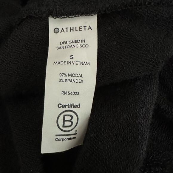 2/$25 Athleta Nirvana Wear Two Ways Wrap Cardi Cardigan Black Athleisure Witchy - Picture 10 of 12